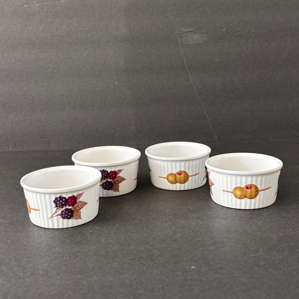 Royal Worcester Evesham Porcelain Ramekins Set 4 Berries Olives 3.25" Oven Table